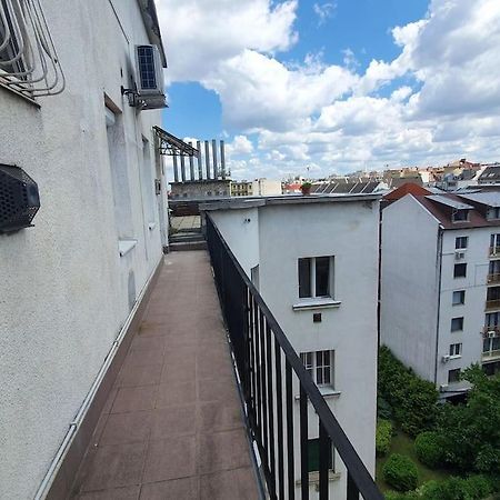 Master Apartment With Air Condition And Separated Rooftop Terrace Budapest Eksteriør bilde